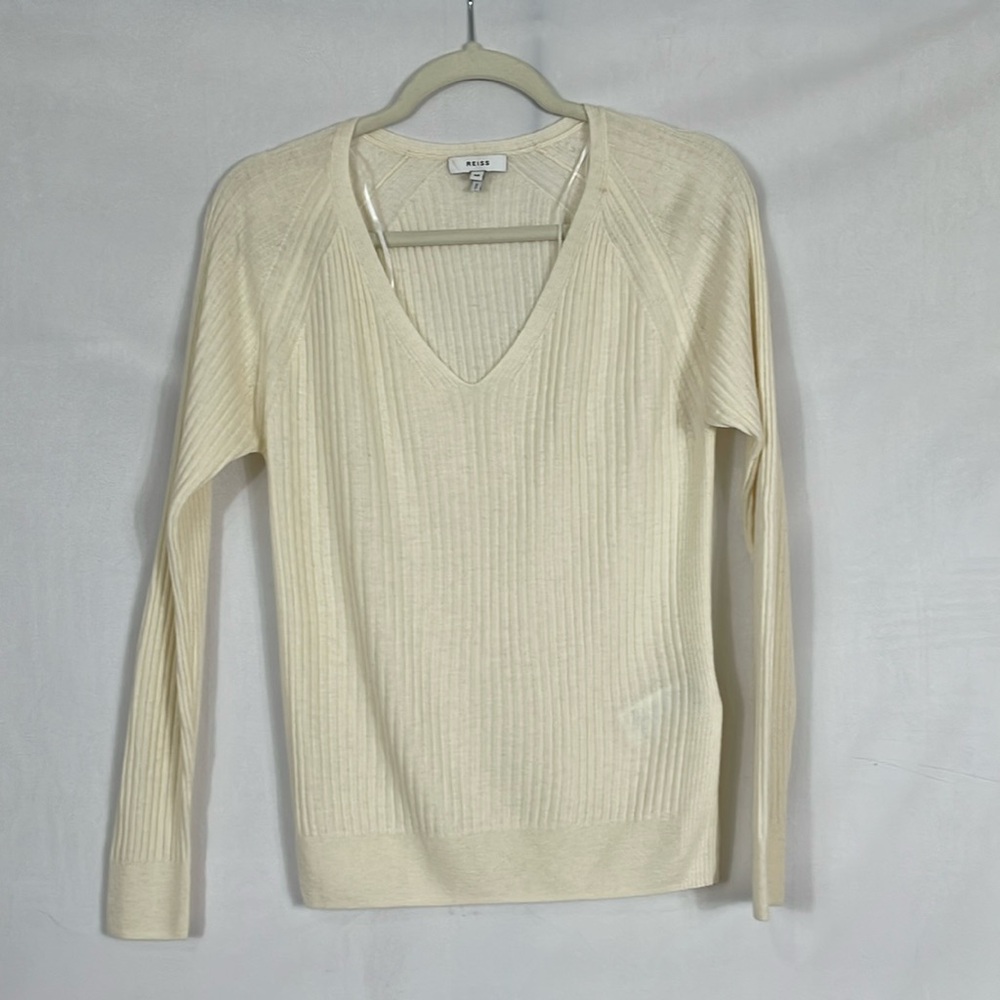Reiss Sweater Size M Lightweight Ribbed Knit wool & Alpaca Blend Great Layer